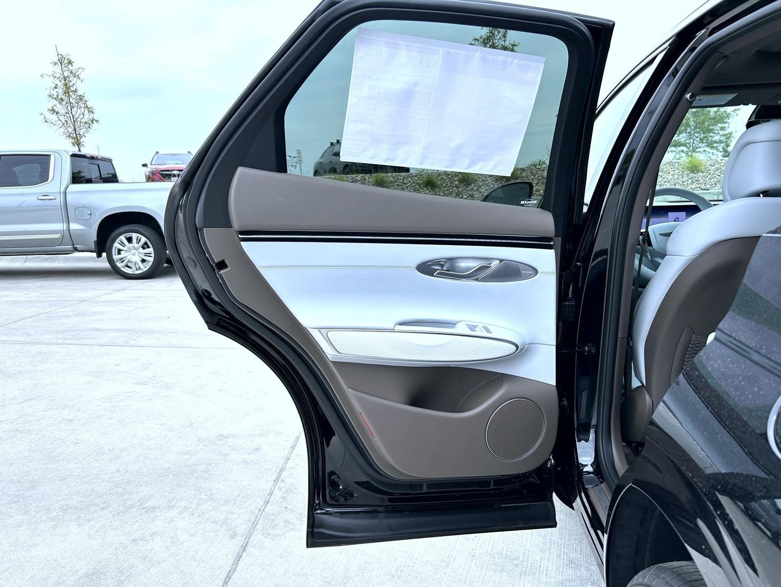 New 2026 Black Genesis 2.5T Advanced image 20