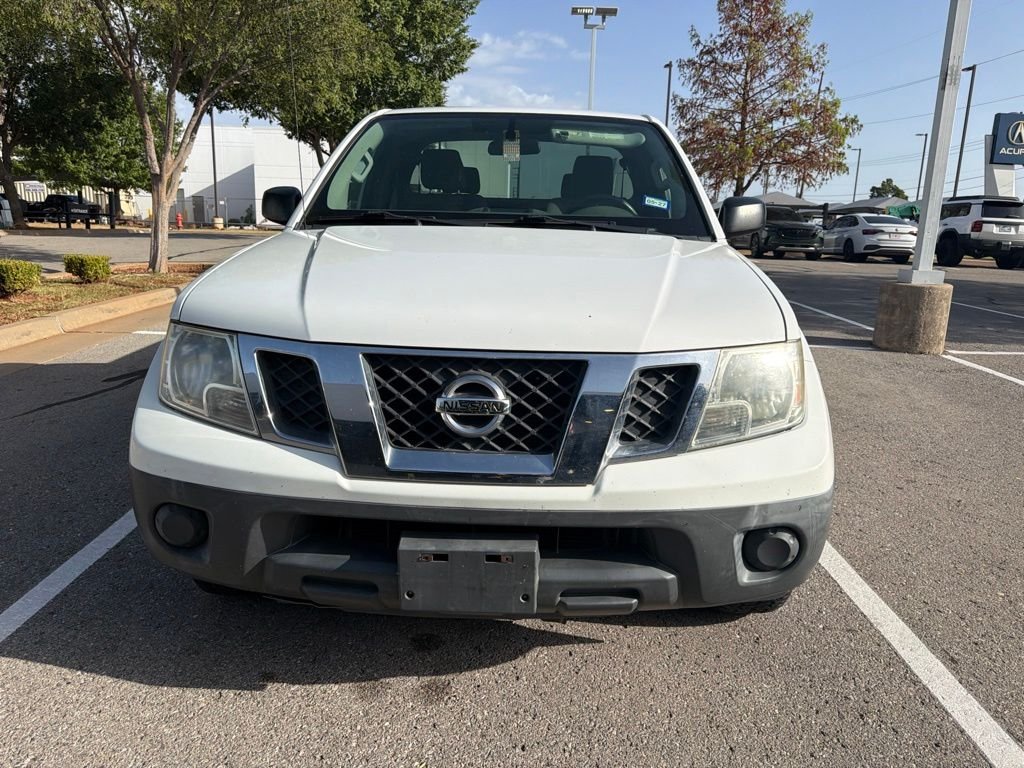 Used 2015 White Nissan S image 2