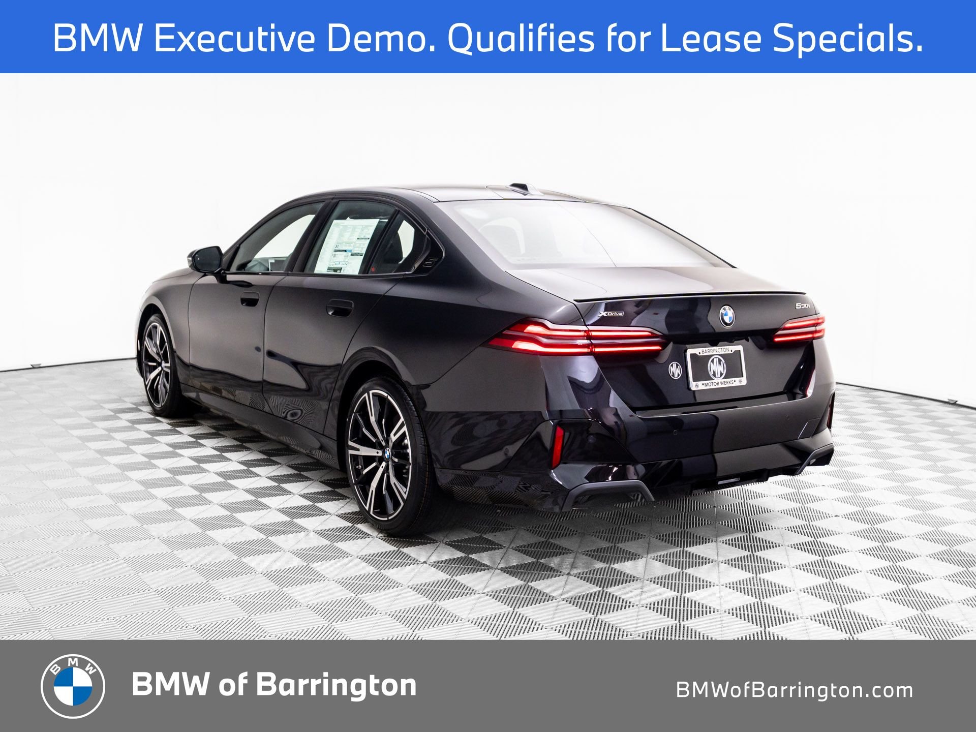 New 2026 Black Sapphire Metallic BMW 530i xDrive image 3