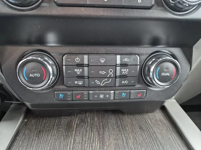 Used 2021 Silver Metallic Ford Lariat image 17