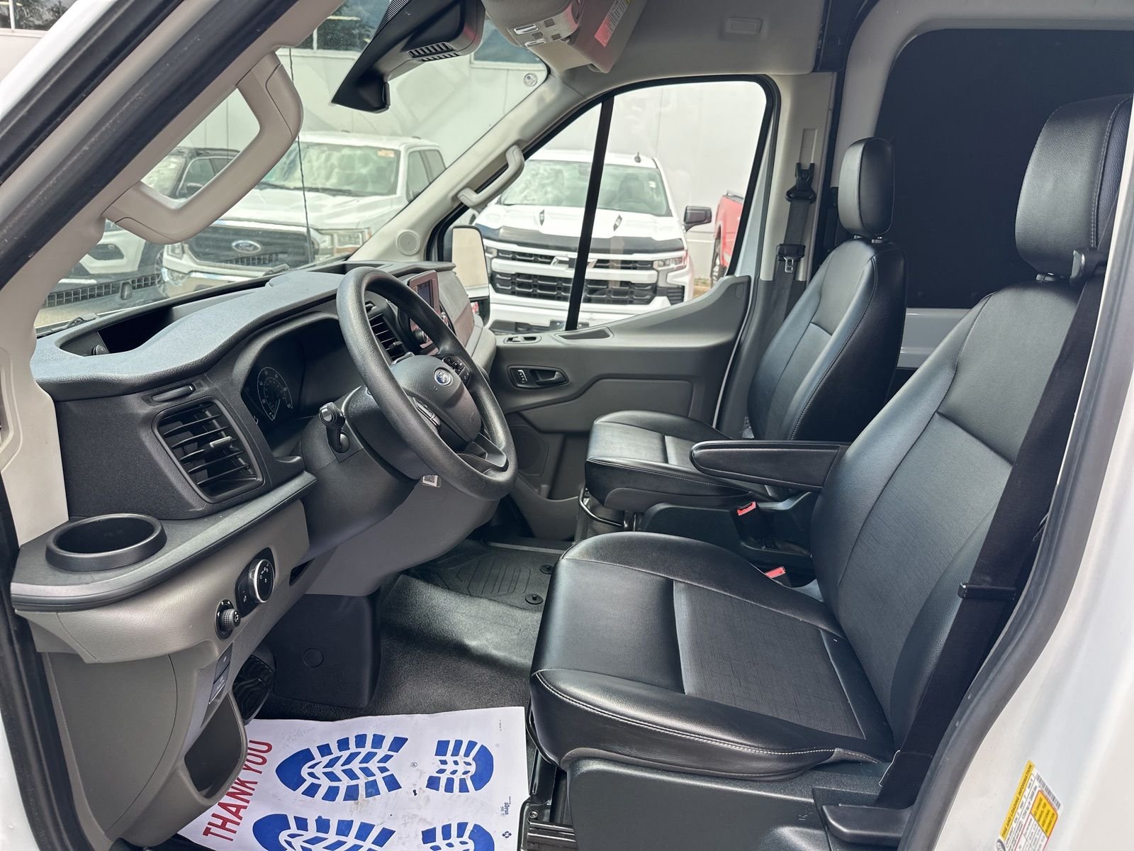 Used 2023 White Ford Base image 8