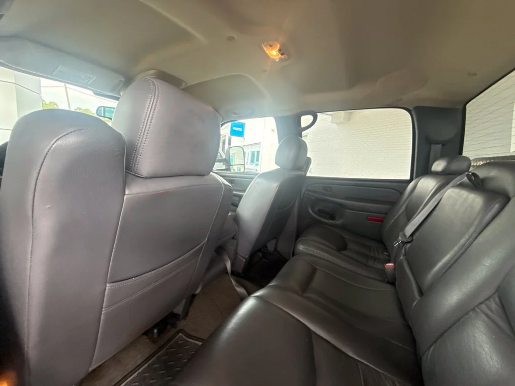 Used 2007 Graystone Metallic Chevrolet LT image 28