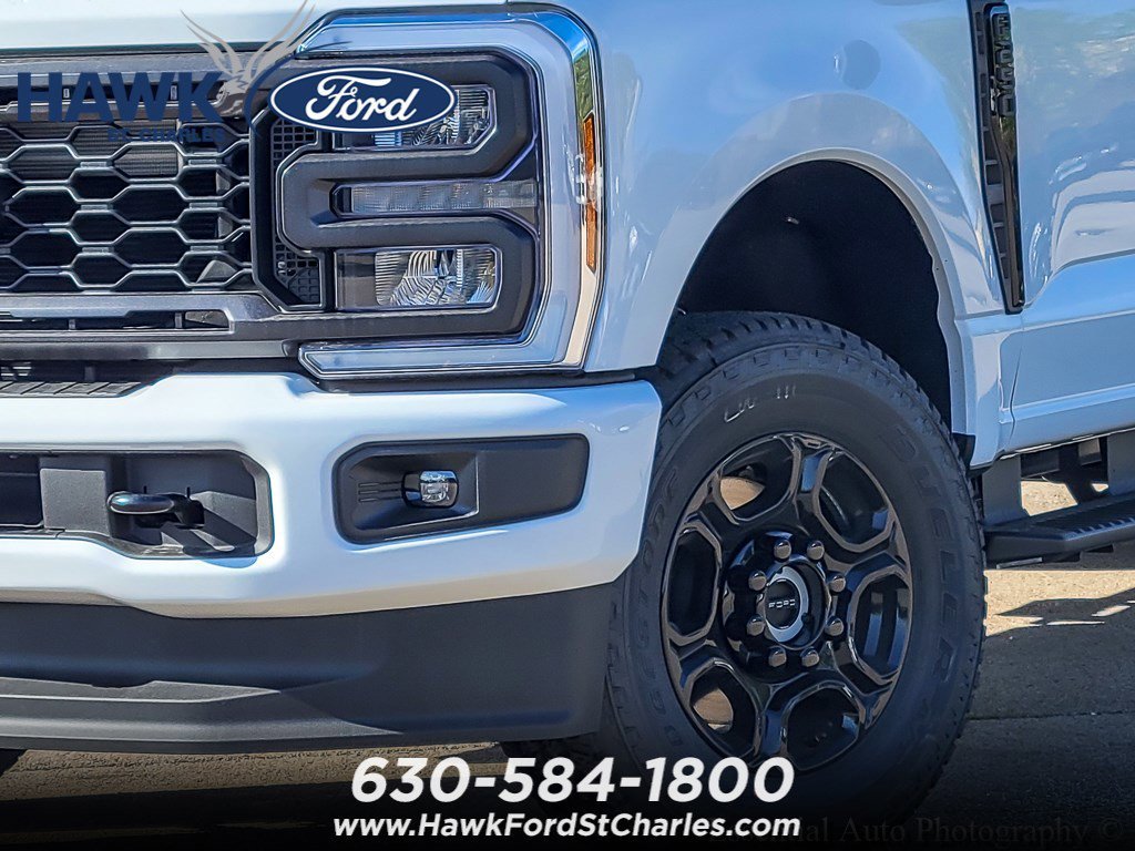 New 2026 Oxford White Ford F-250® XL image 3