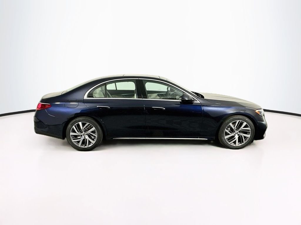 New 2027 Nautical Blue Metallic Mercedes-Benz E 450 image 7