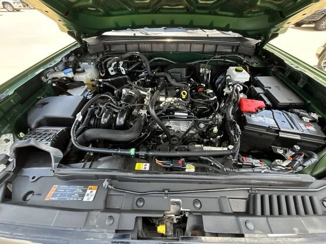 Used 2023 Green Ford Outer Banks image 33
