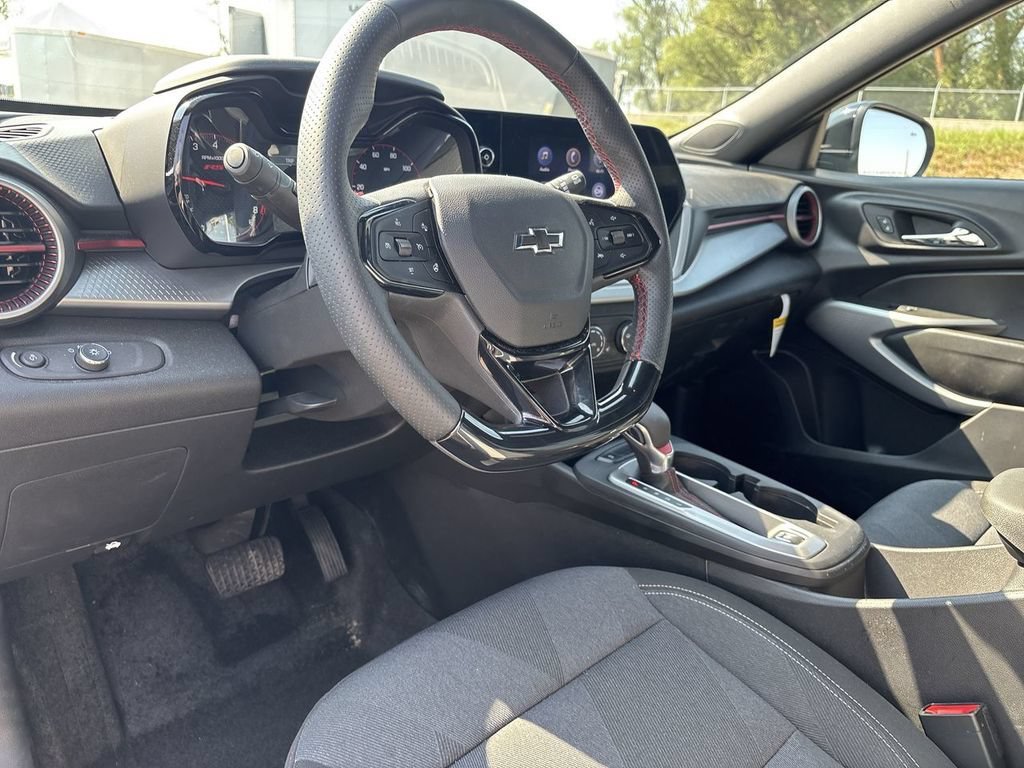 2026 Chevrolet Trax RS - Photo 11