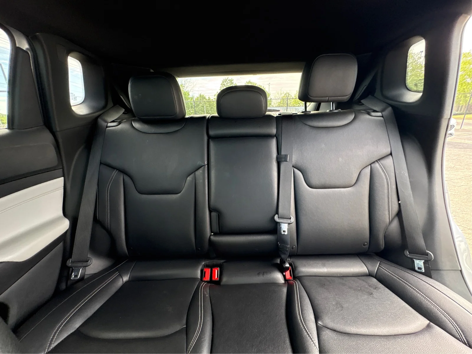 Certified Used 2025 Silver Jeep Limited image 13