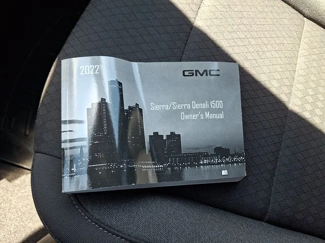 Used 2022 Beige GMC Elevation image 26