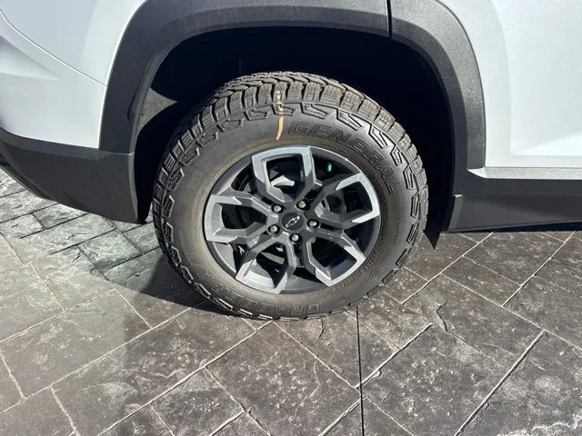 New 2027 White Chevrolet ACTIV image 7
