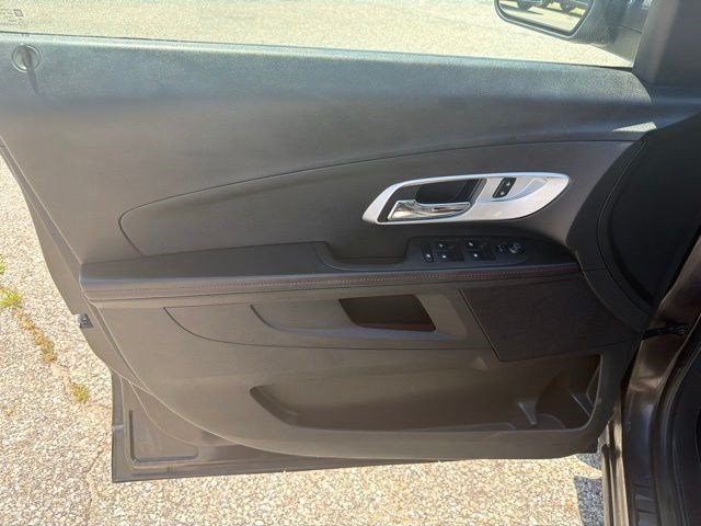 Used 2014 Tungsten Metallic Chevrolet LT image 11