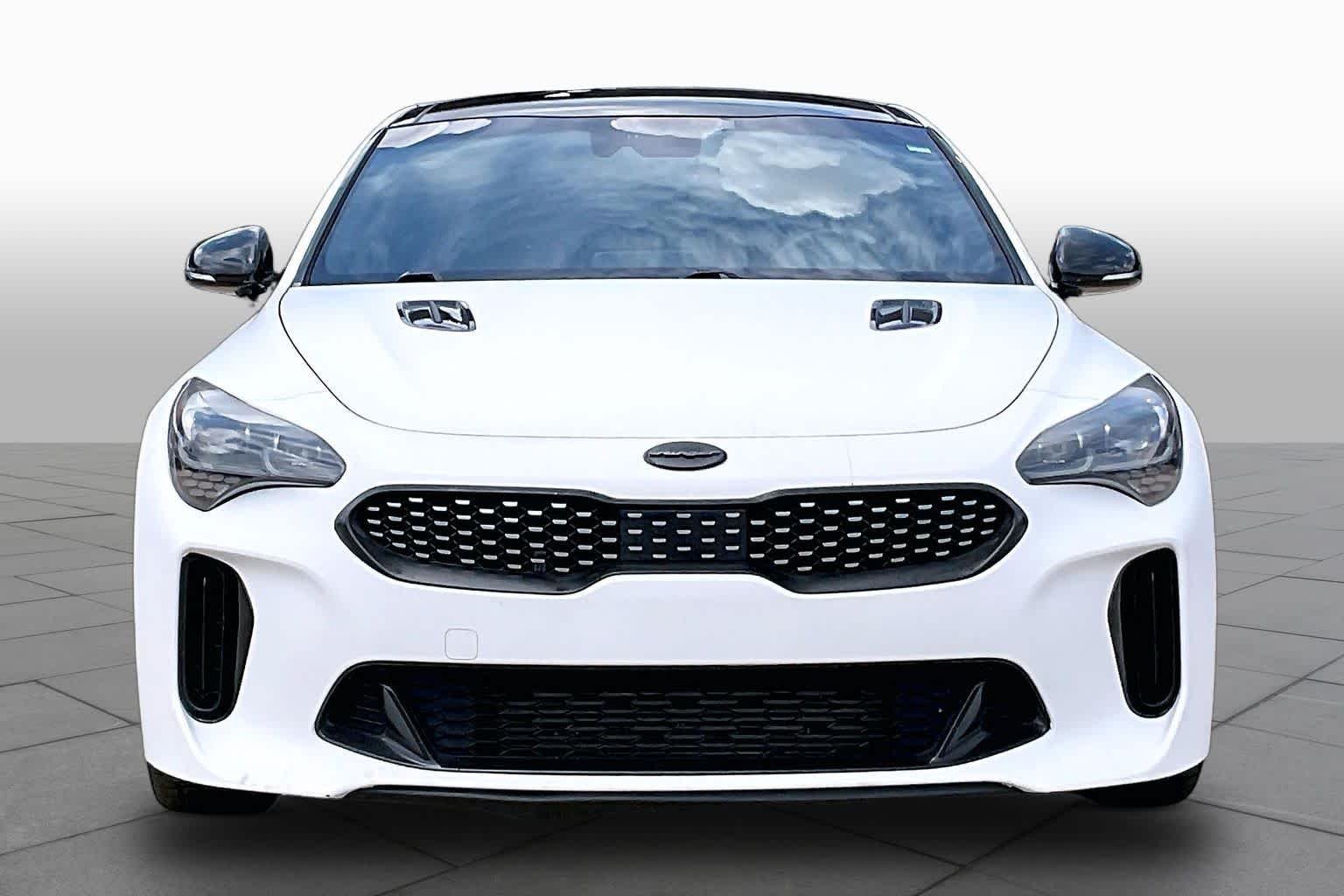 Used 2018 BLACK Kia GT2 image 4