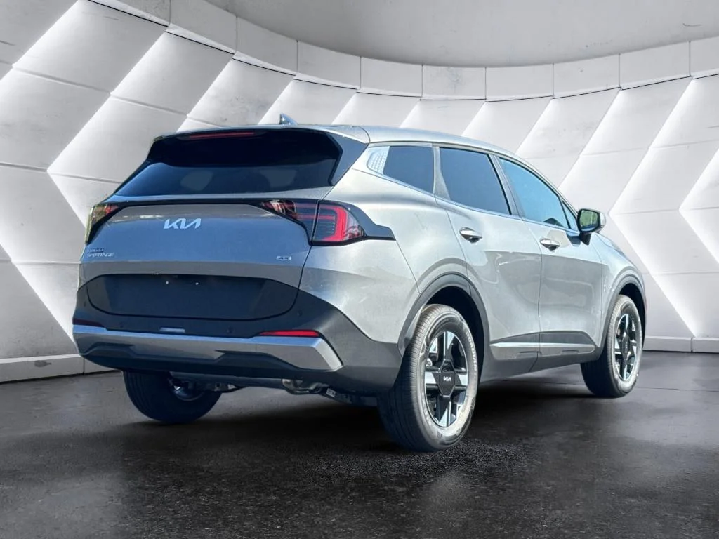 New 2026 Steel Gray Kia LX image 5