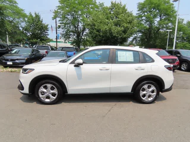 Certified Used 2023 Platinum White Pearl Honda LX image 3
