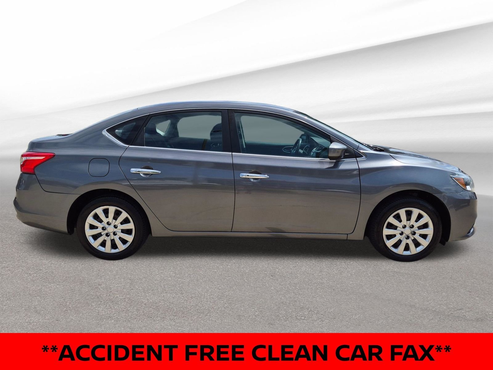 Certified Used 2017 Gun Metallic Nissan SV image 5