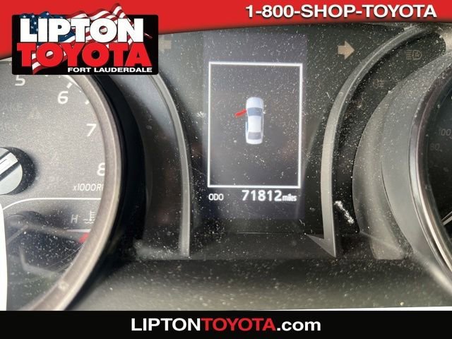 2021 Toyota Camry SE FWD photo