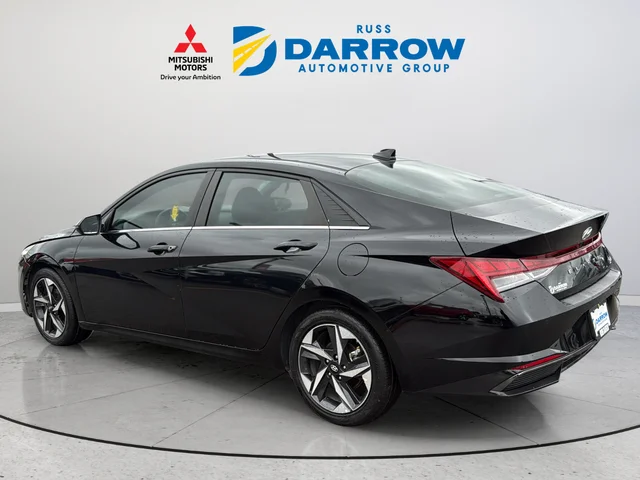 Certified Used 2023 Black Hyundai Limited image 3