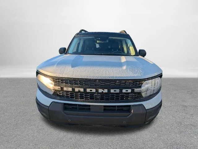 New 2026 Space White Metallic Ford Outer Banks® image 38