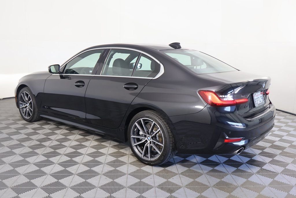 Used 2020 Black Sapphire Metallic BMW 330i image 6