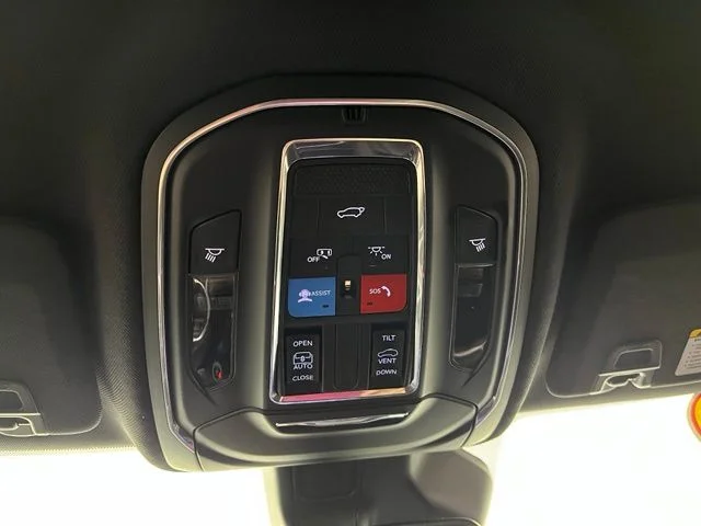 Used 2023 White Jeep Altitude X image 37