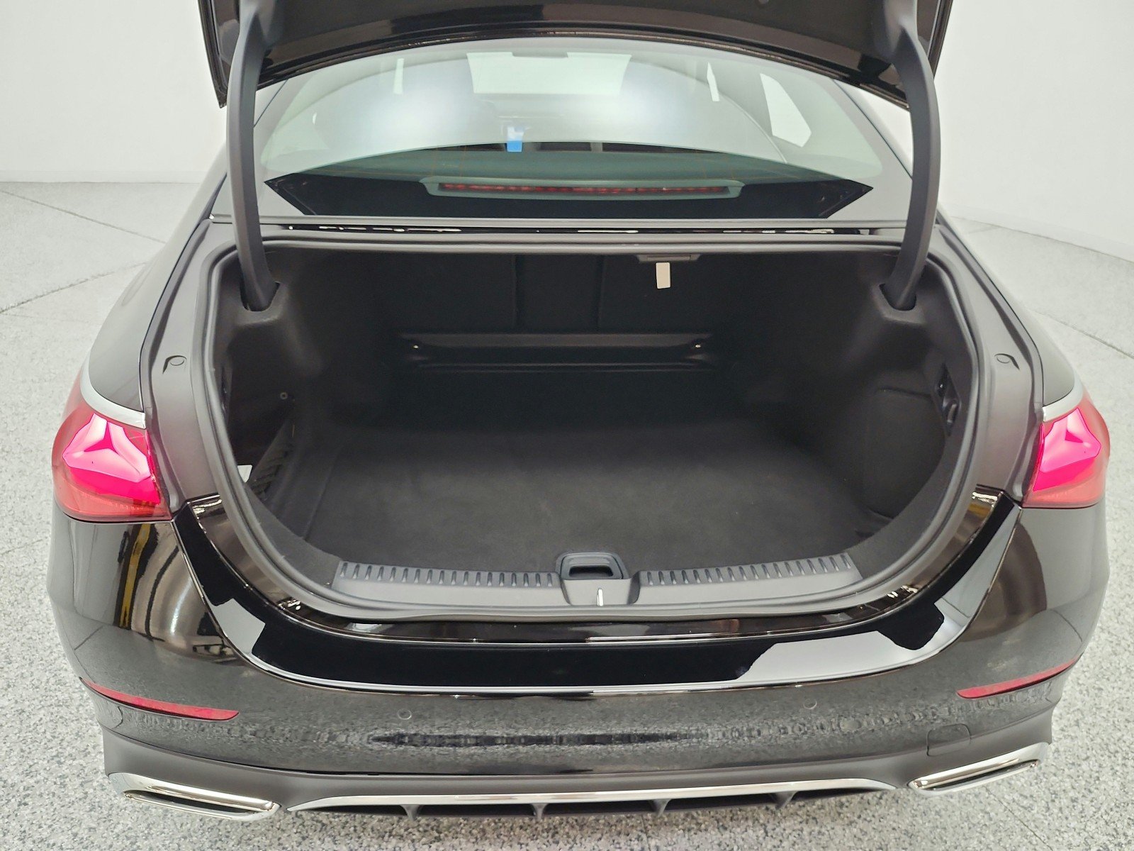 Certified Used 2026 Black Mercedes-Benz E 350 RWD Sedan image 21