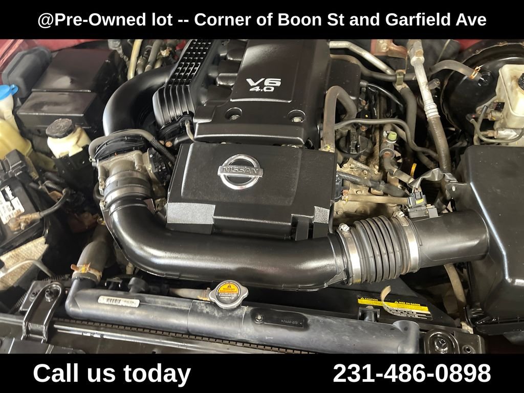 Used 2016 Brown Nissan SV image 10