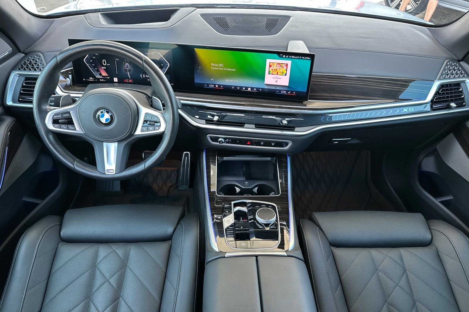Used 2025 Gray BMW xDrive40i image 16