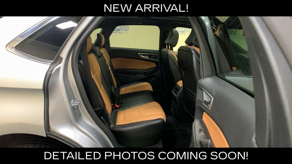 Used 2024 Silver Metallic Ford Titanium image 14