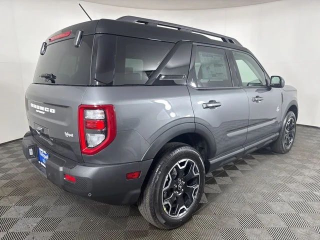 New 2025 Carbonized Gray Metallic Ford Outer Banks image 3