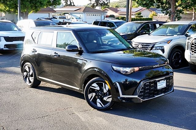 Used 2023 Black Kia GT-Line image 2