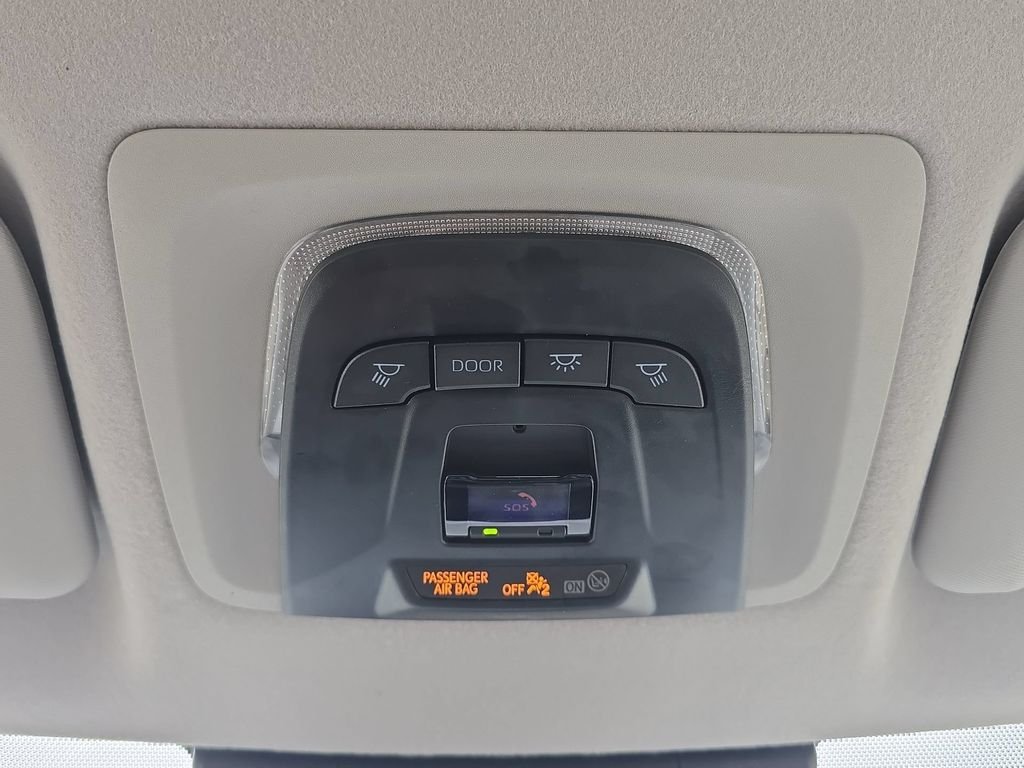 Used 2023 Black Toyota L image 29