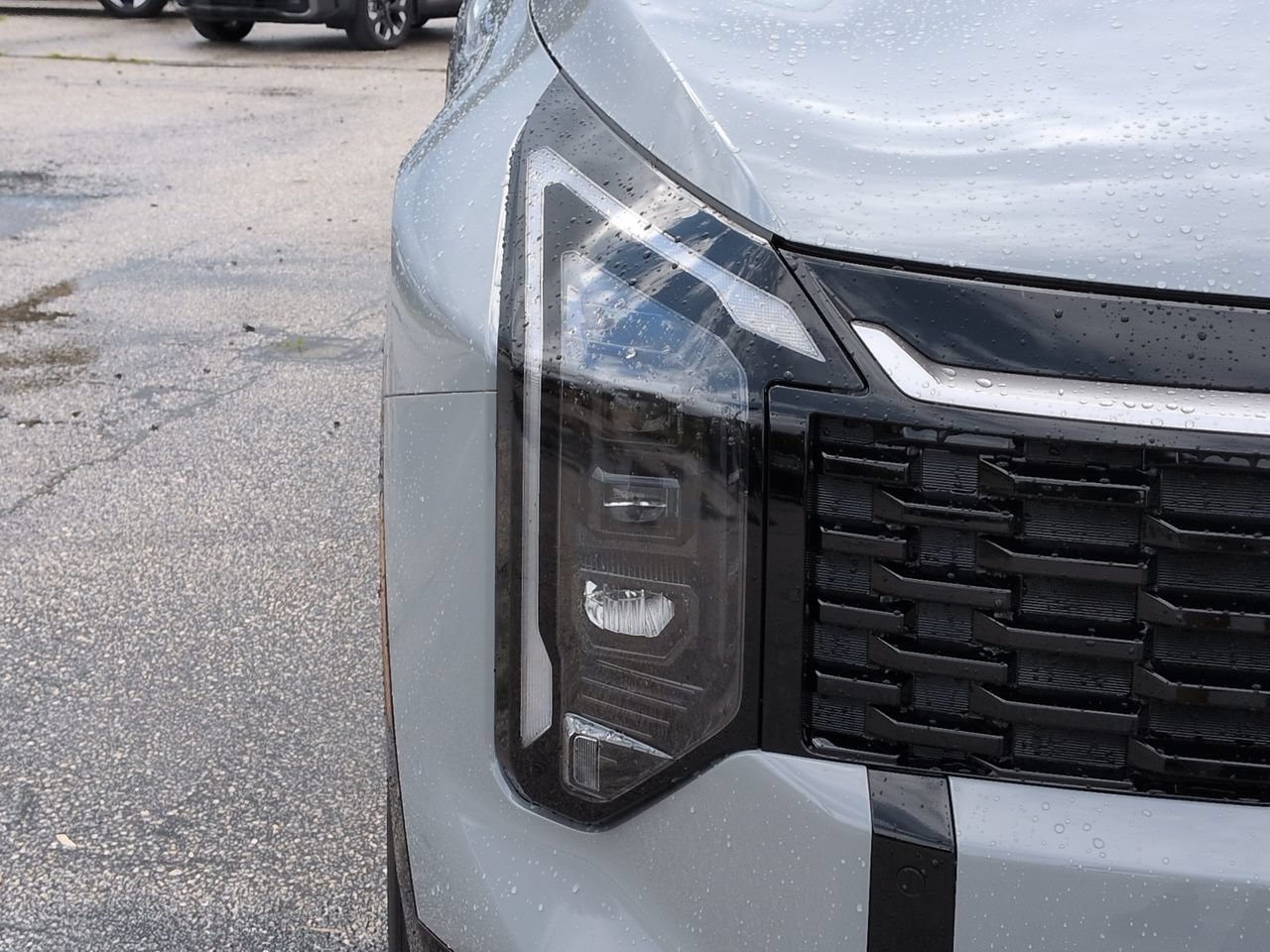 New 2027 Wolf Gray Kia SX image 10
