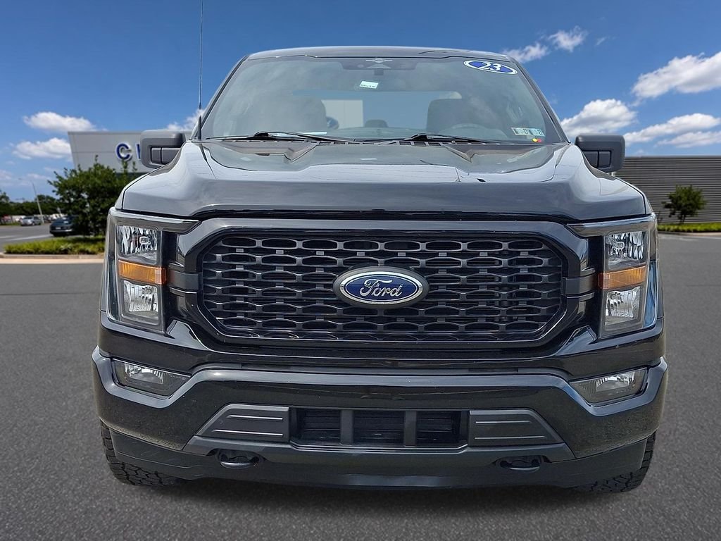 Used 2023 Black Metallic Ford XL image 7