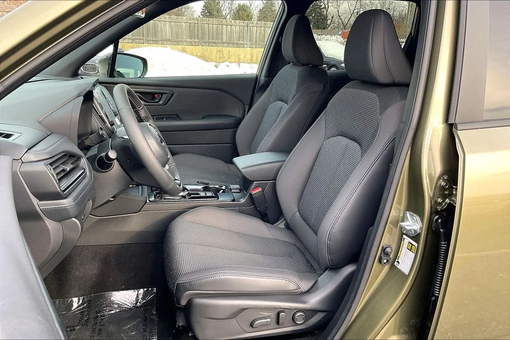 New 2026 AUTUMN GREEN METALLIC Subaru Premium image 9