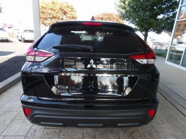 2026 Mitsubishi Eclipse Cross ES - Photo 6
