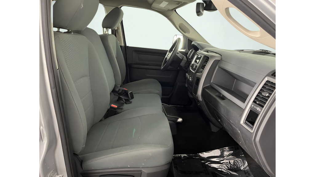 Used 2018 Silver Ram Tradesman image 16