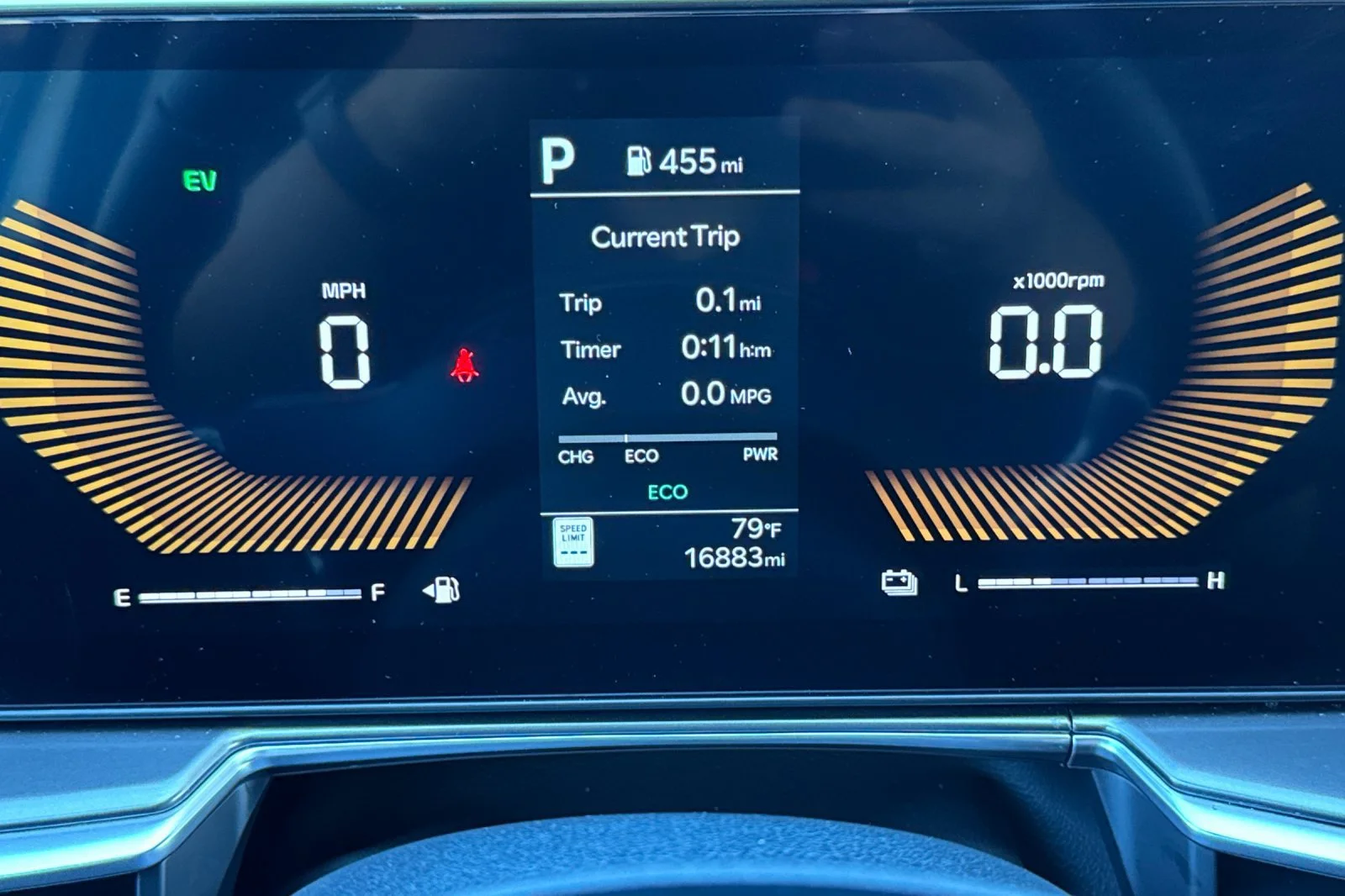 2025 Kia Sorento EX Hybrid - Photo 30