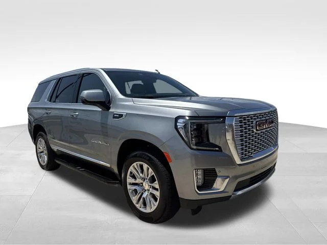 Used 2024 Silver GMC Denali image 5