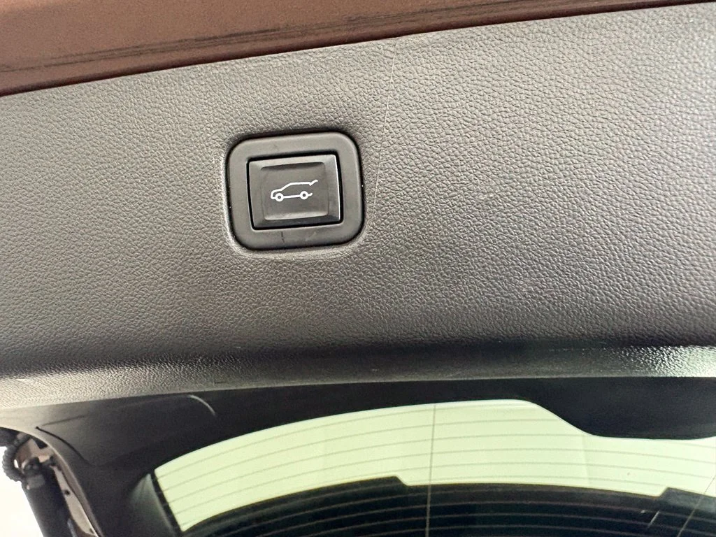 Used 2024 Brown Chevrolet LT image 21
