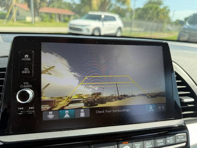 2025 Honda Odyssey EX-L - Photo 22
