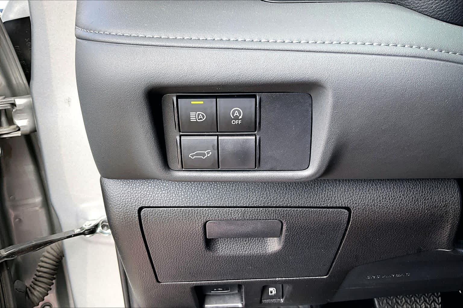 Used 2025 Celestial Silver Metallic Toyota XLE image 35