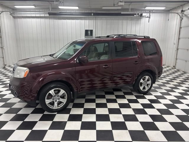 Used 2015 Red Honda EX-L image 1