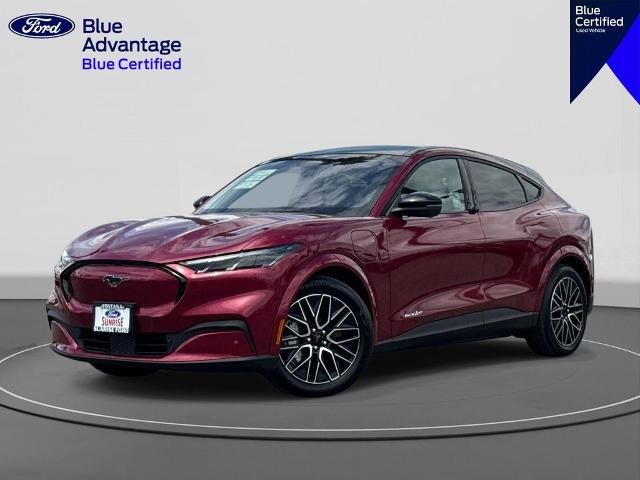 2025 Ford Mustang-Mach-e Premium's photo