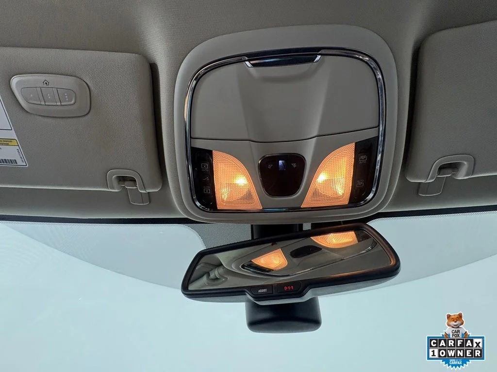 Used 2017 Black Jeep Latitude image 21