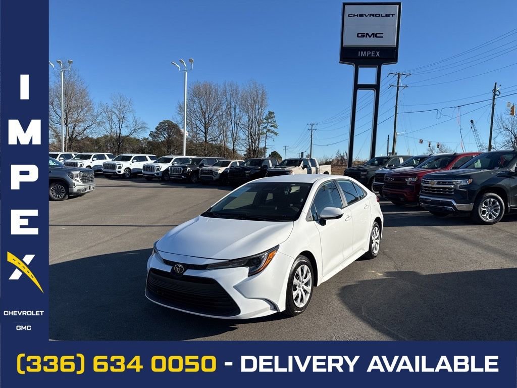White 2025 Toyota Corolla LE FWD Sedan Front-Wheel Drive