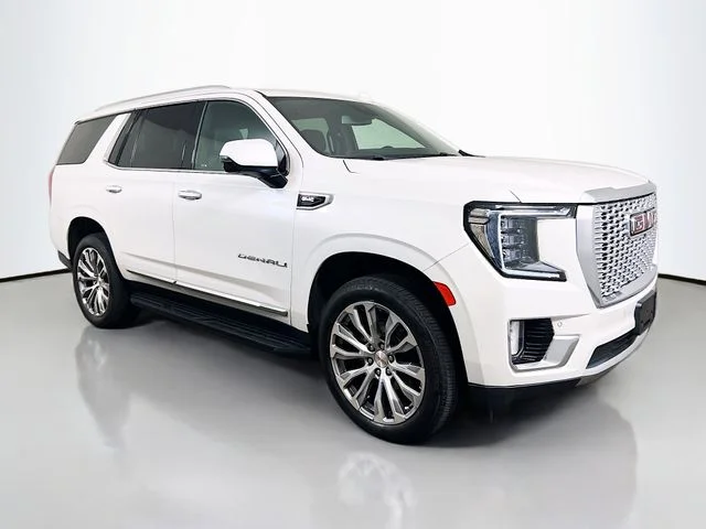 2023 GMC Yukon Denali - Photo 24