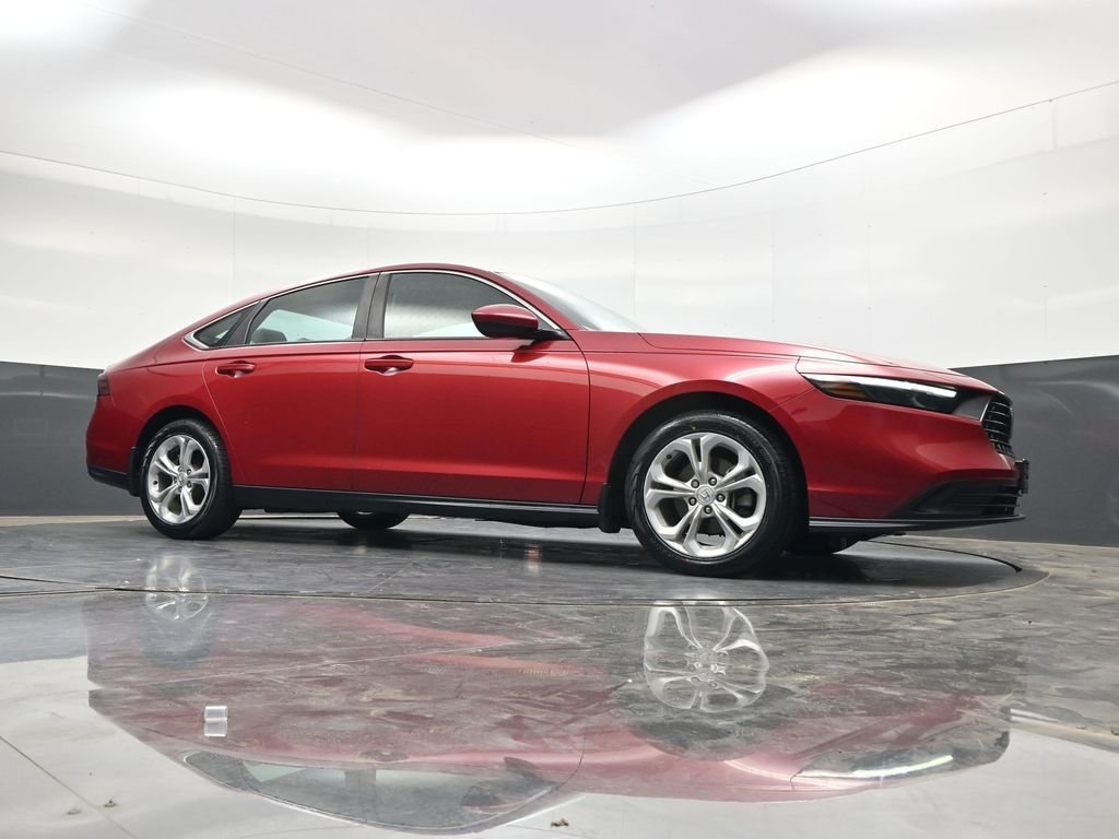 Used 2023  Honda LX image 29