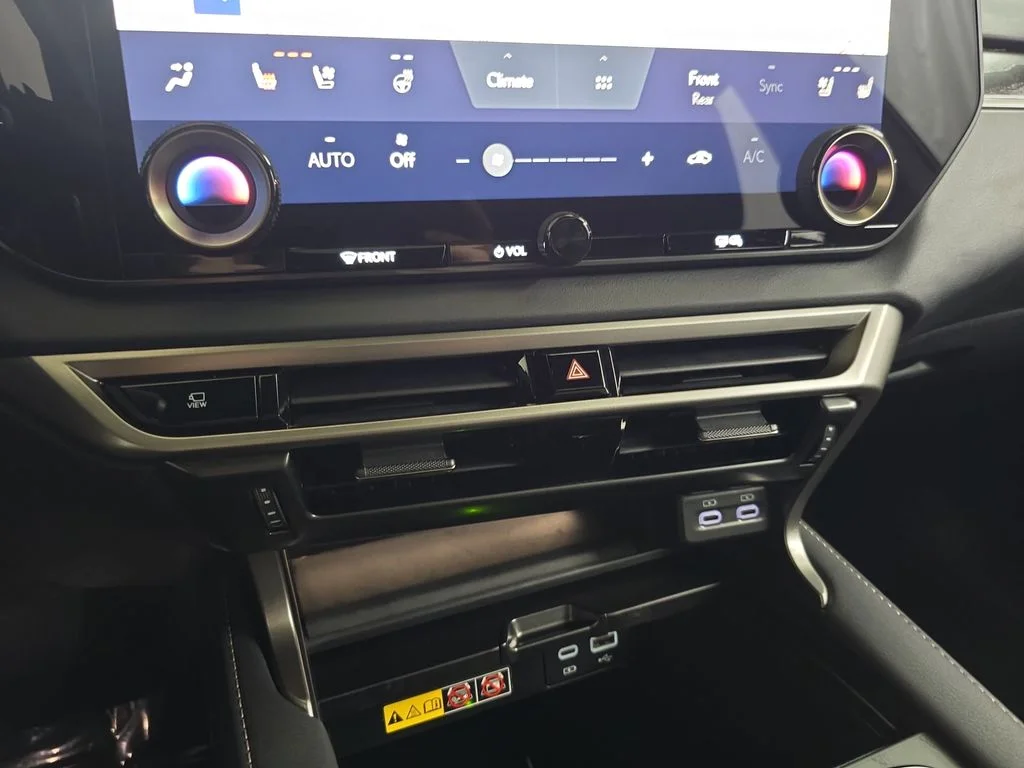 Used 2025 Black Lexus 350h Premium image 24