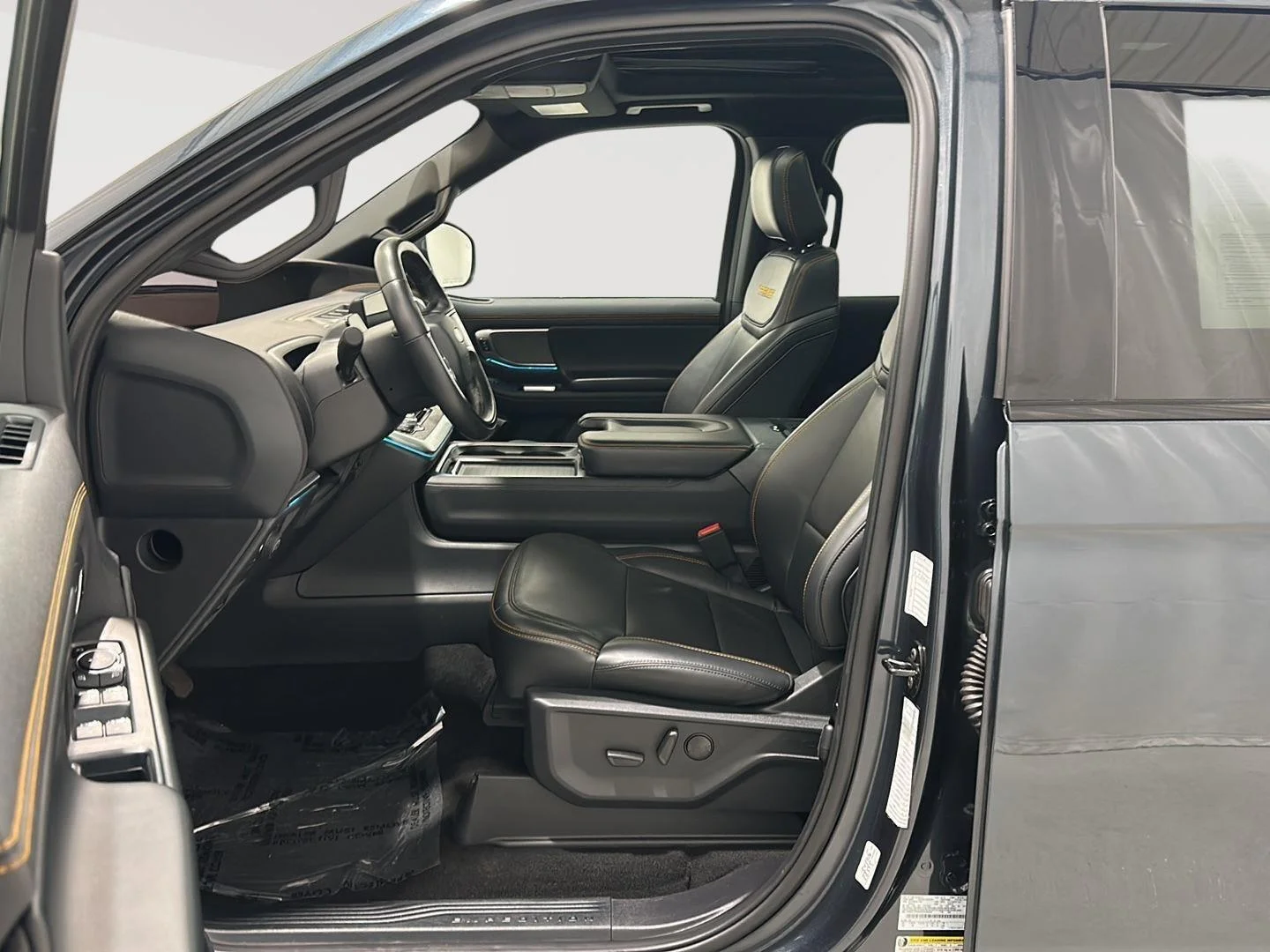 Used 2025 Stone Blue Metallic Ford Tremor image 19