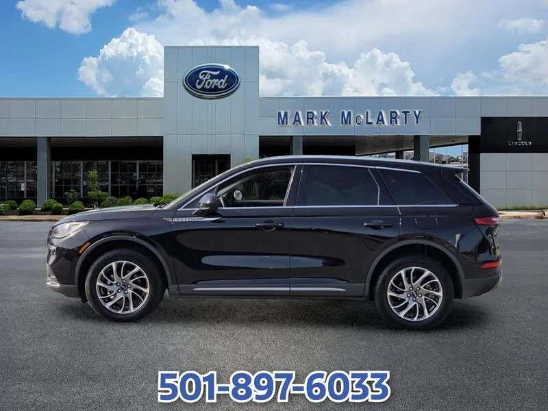 Used 2022 Black Metallic LINCOLN STANDARD AWD image 2