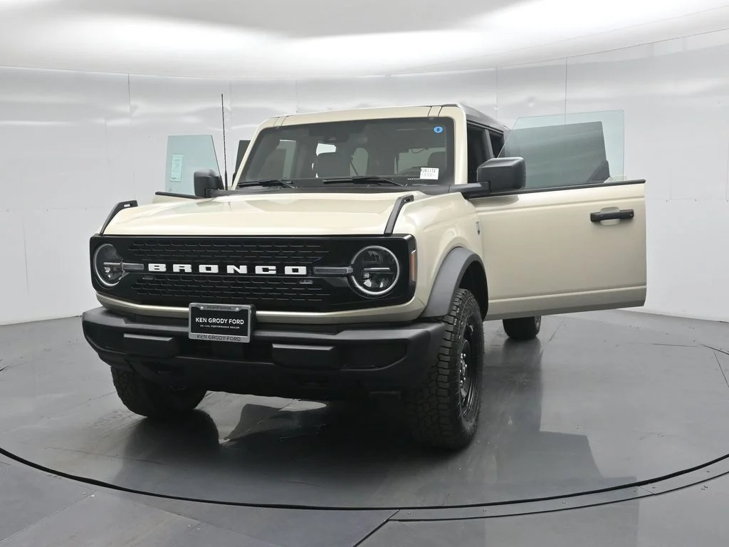 New 2026 Beige Ford Big Bend image 26